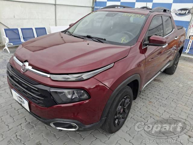 2017 FIAT TORO 