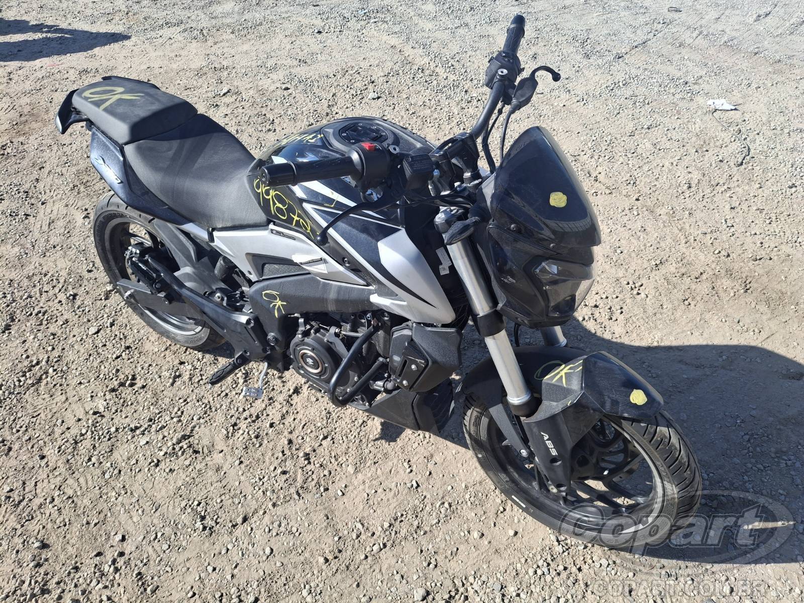 2025 BAJAJ DOMINAR Motocicleta Recuperada de Roubo/Furto