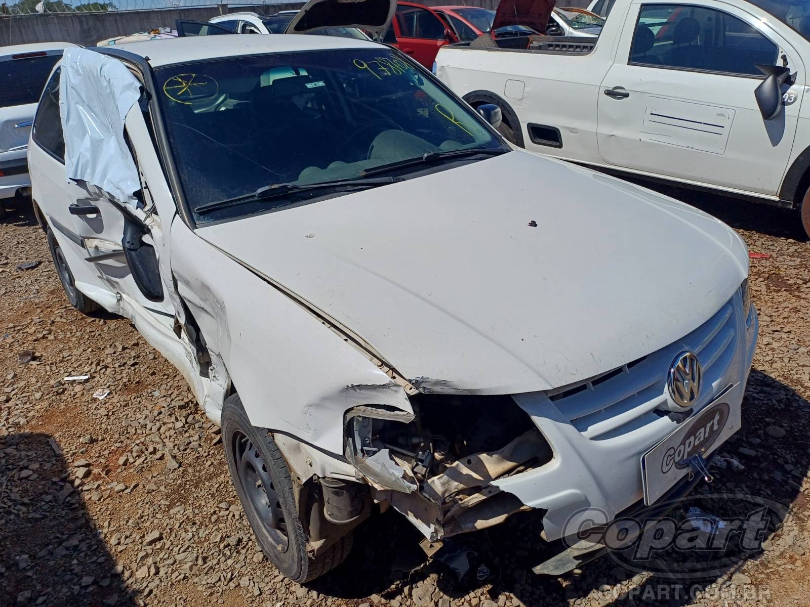 Veículo VW - VolksWagen Gol Volkswagen Gol City 1.0 Total Flex 2011 Colisão Média Monta 2012 em leilão