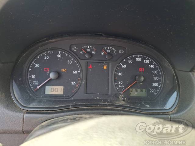2005 VOLKSWAGEN POLO SEDAN 