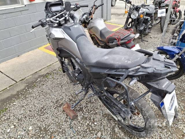 2024 HONDA XRE SAHARA 300 