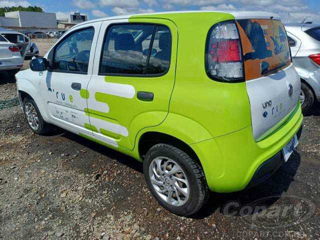 2021 FIAT UNO 