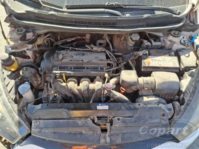 2015 HYUNDAI HB20 