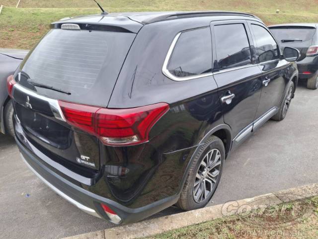 2016 MITSUBISHI OUTLANDER 