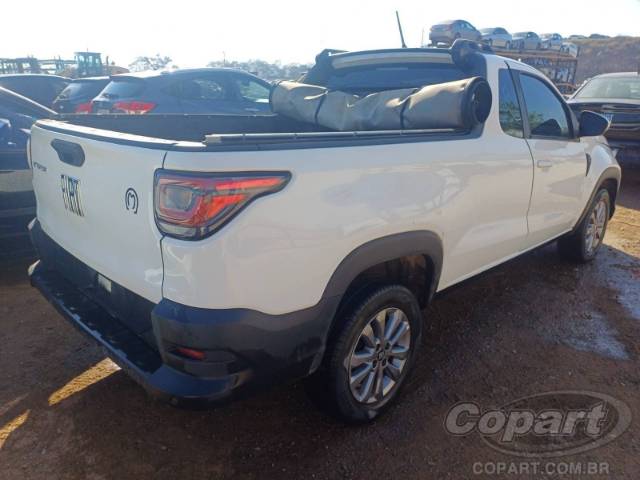 2024 FIAT STRADA 