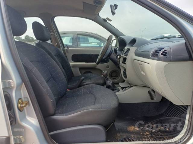 2003 RENAULT CLIO 