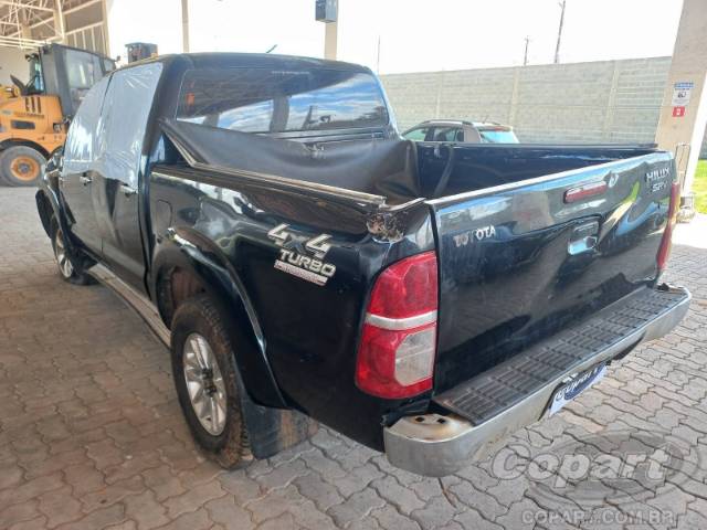 2012 TOYOTA HILUX CD 