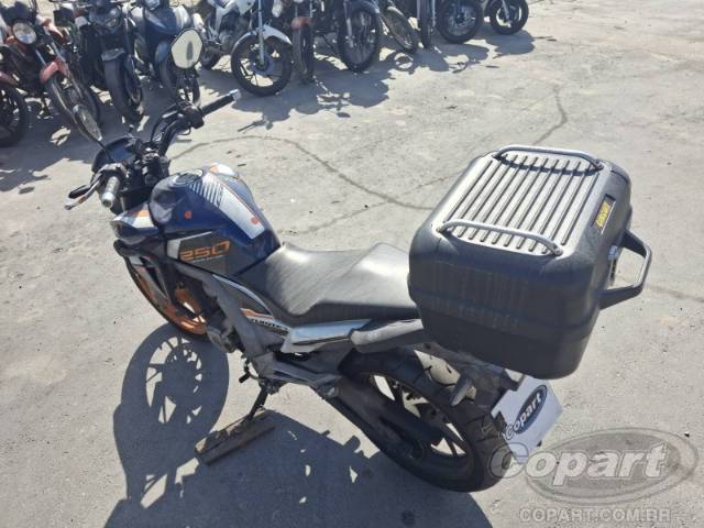 2020 HONDA CB 250 F 