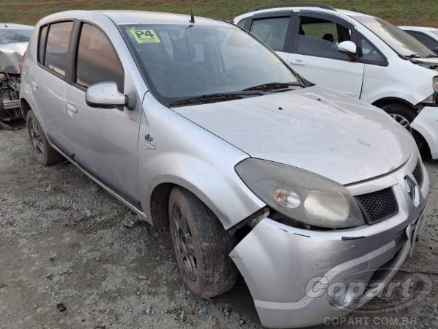 2010 RENAULT SANDERO 