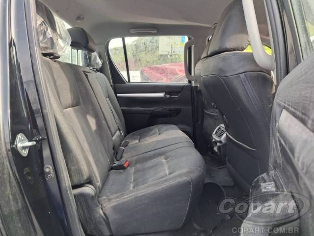 2024 TOYOTA HILUX CD 