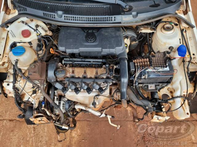 2014 VOLKSWAGEN VOYAGE 