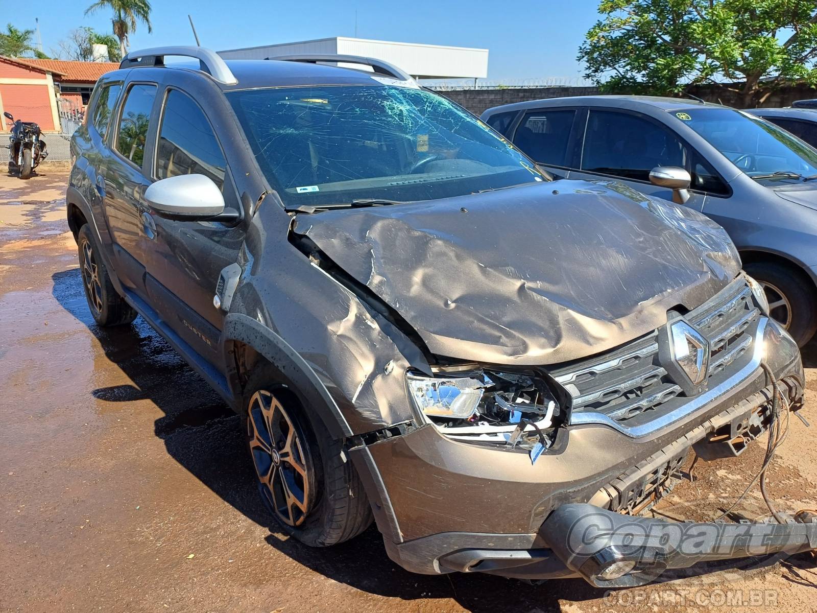 2021 RENAULT DUSTER — leilão em Goiânia/GO