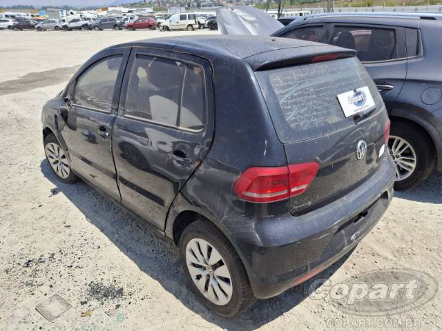 2015 VOLKSWAGEN FOX 