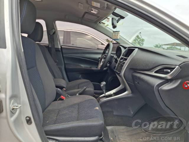 2019 TOYOTA YARIS SEDA 