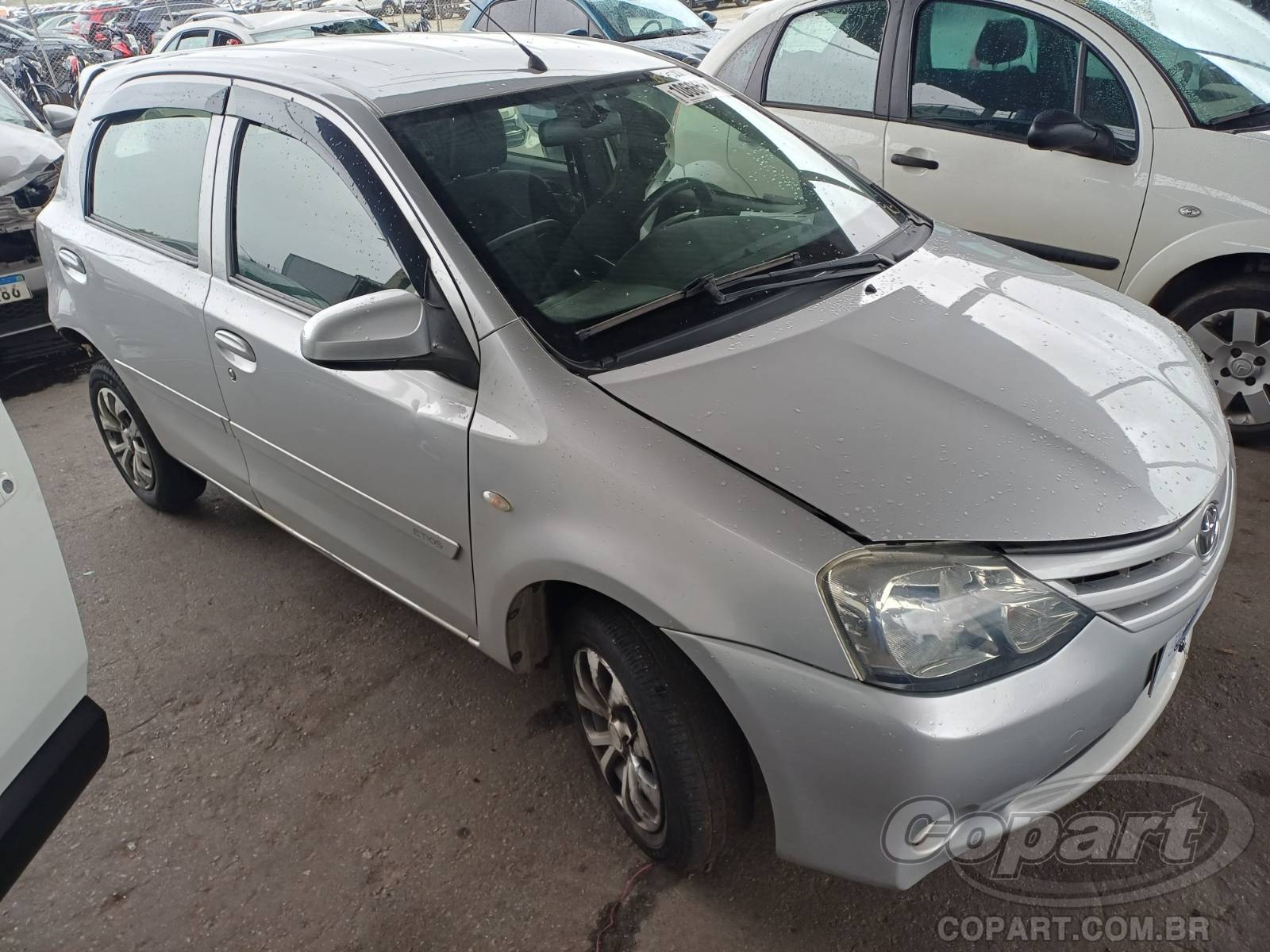 Veículo Toyota Etios TOYOTA ETIOS X 1.3 16V 2014 2014 em leilão