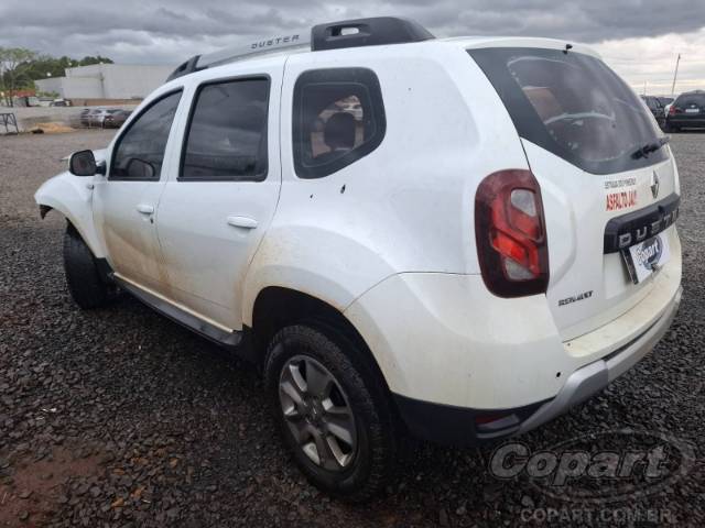 2019 RENAULT DUSTER 
