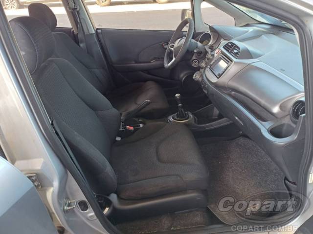 2011 HONDA FIT 