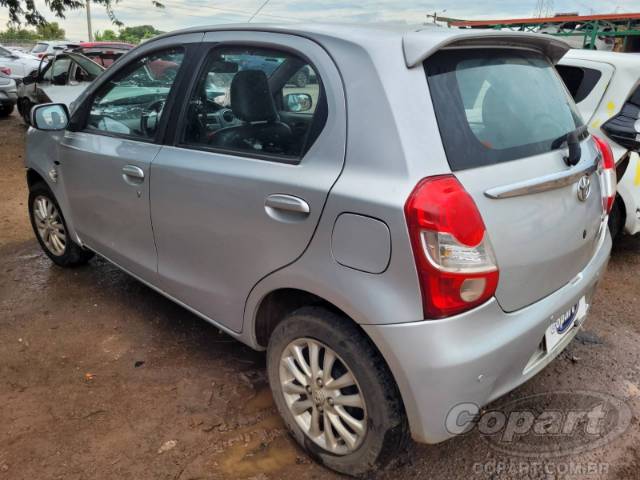 2013 TOYOTA ETIOS 