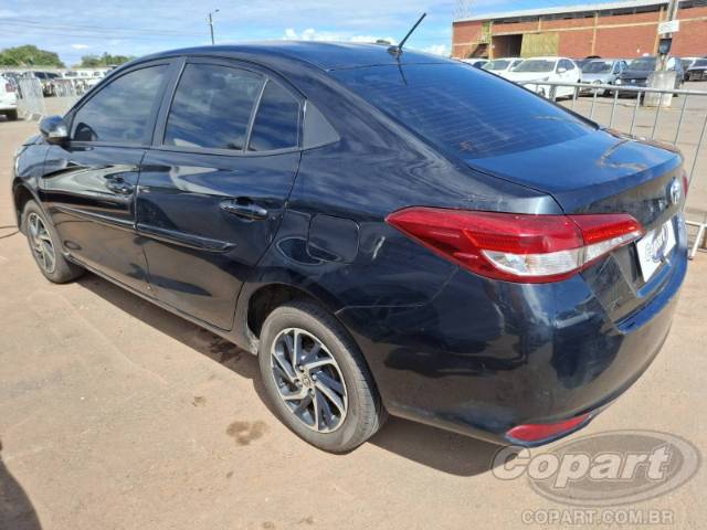 2023 TOYOTA YARIS SEDA 