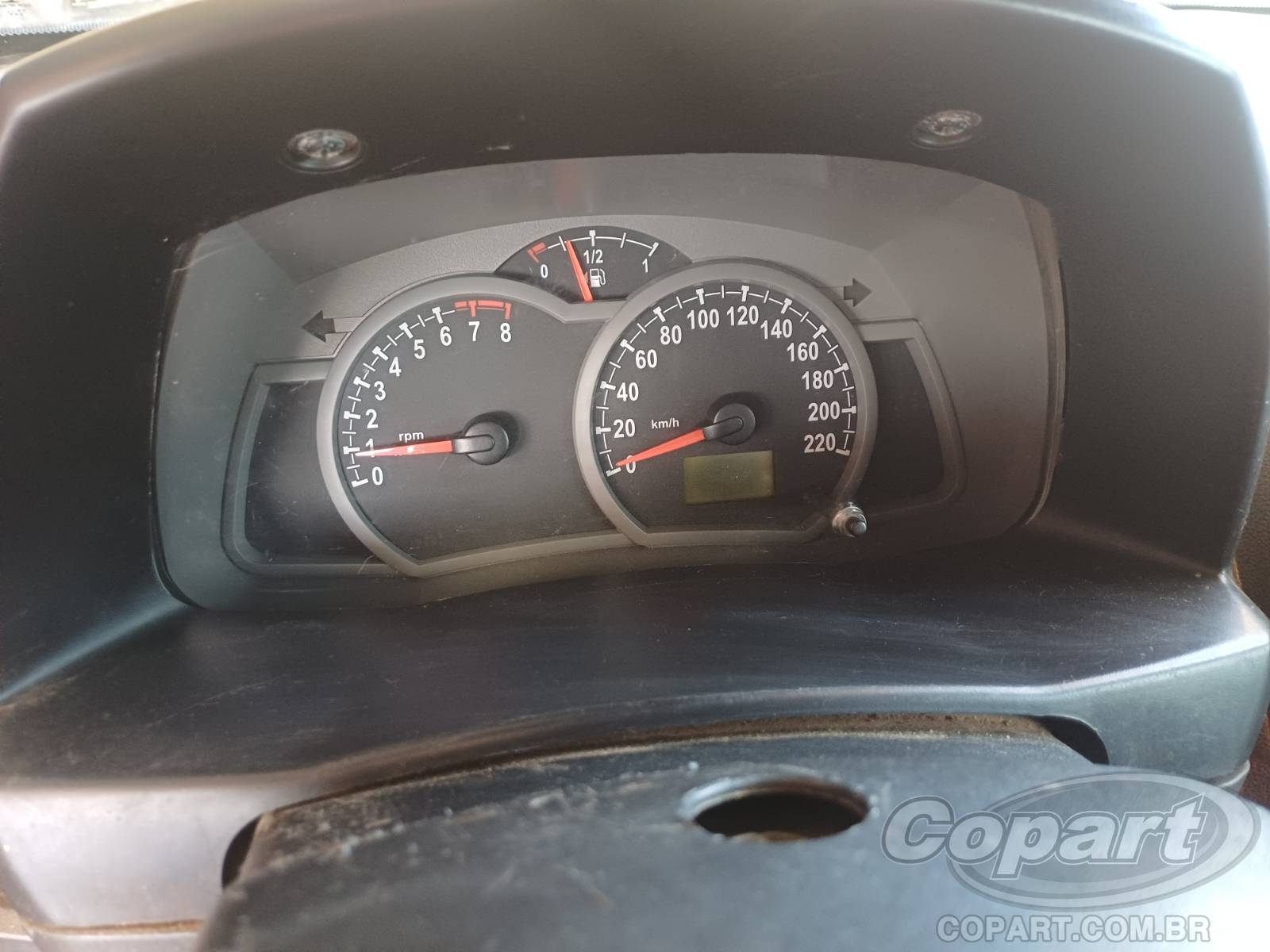 Foto 8 de 11: 2011 FORD KA