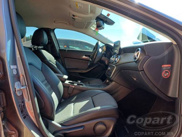 2016 MERCEDES BENZ GLA 