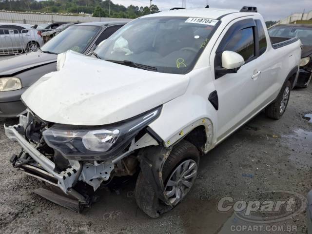 2025 FIAT STRADA 