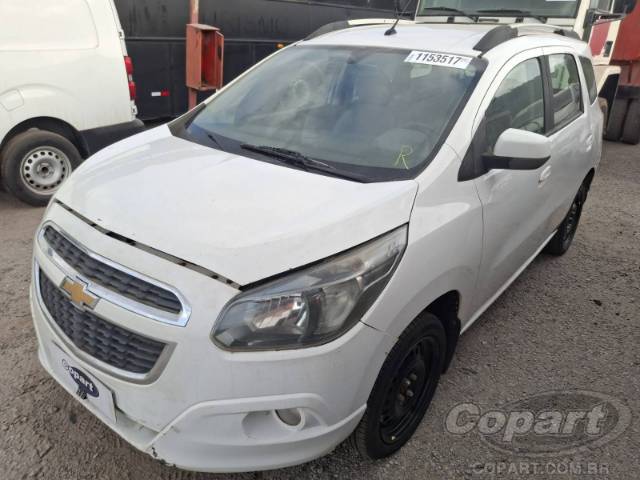 2016 CHEVROLET SPIN 