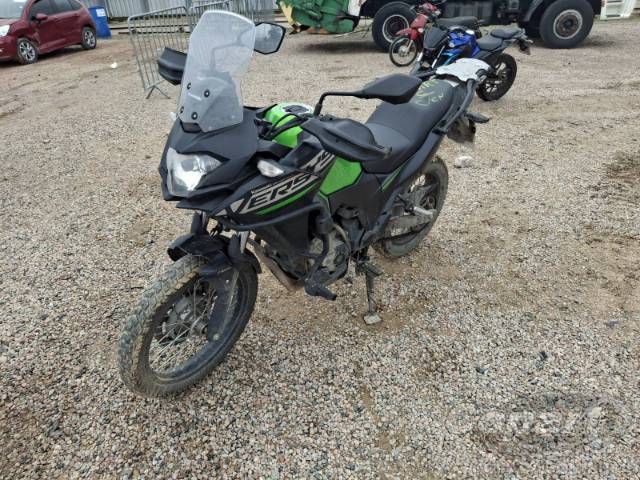 2025 KAWASAKI VERSYS-X 