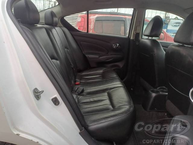 2016 NISSAN VERSA 