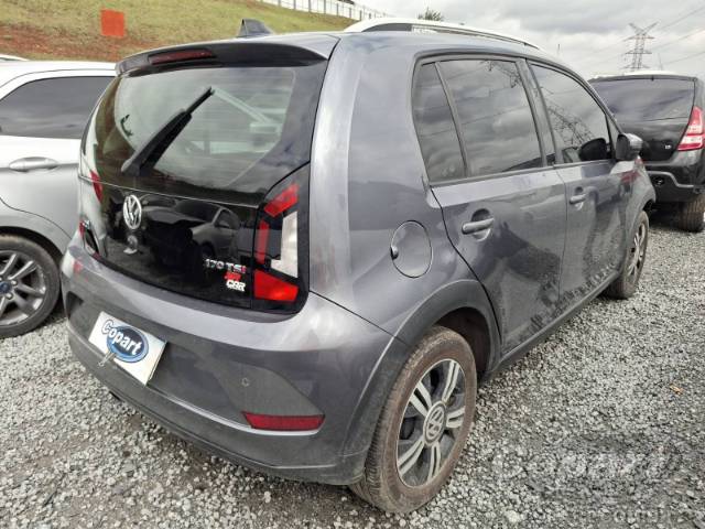 2021 VOLKSWAGEN UP 