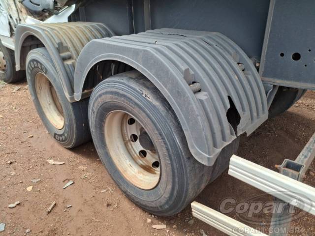 2023 GUERRA SEMI-REBOQUE 