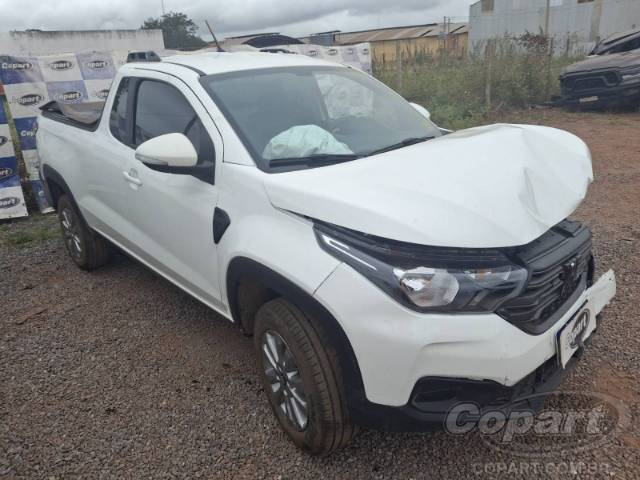 2025 FIAT STRADA 