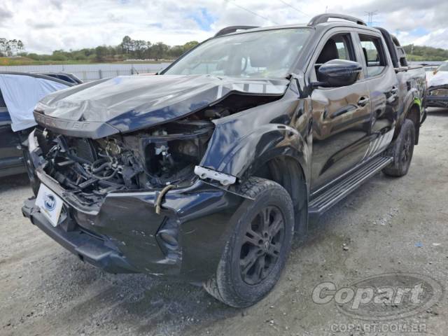 2024 NISSAN FRONTIER CD 