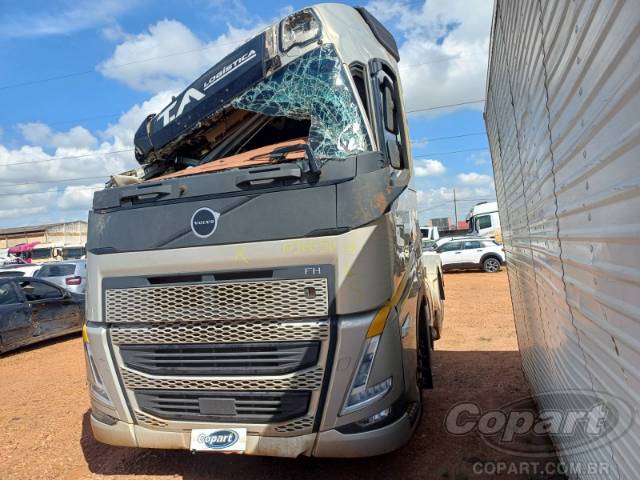 2025 VOLVO FH 