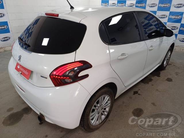 2017 PEUGEOT 208 