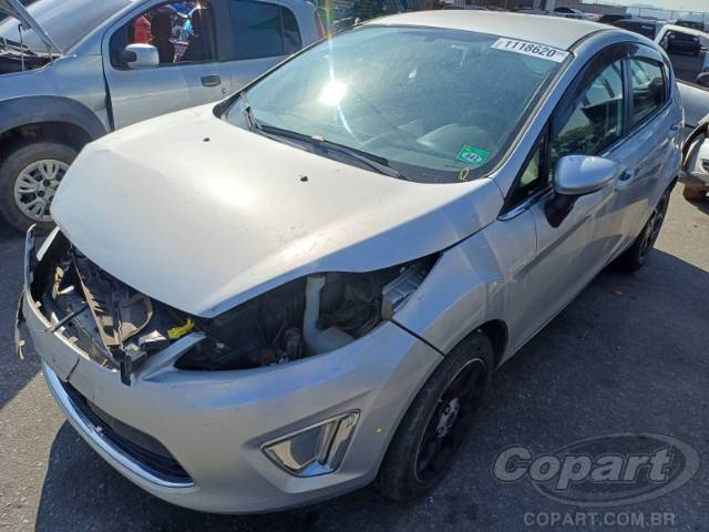 2013 FORD FIESTA 