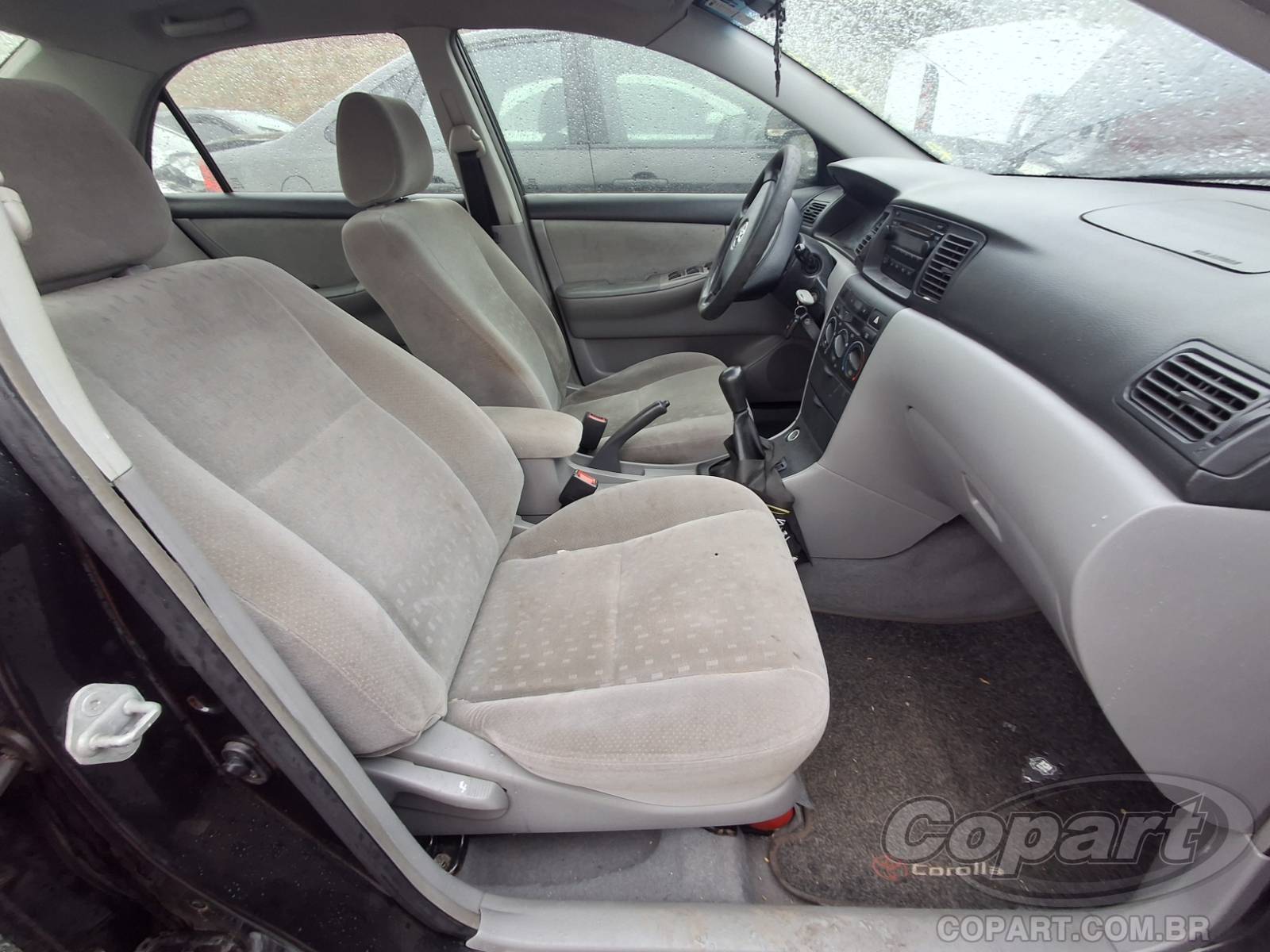 2006 TOYOTA COROLLA — foto 5 de 13