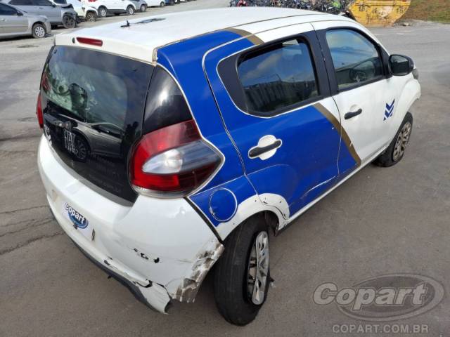 2022 FIAT MOBI 