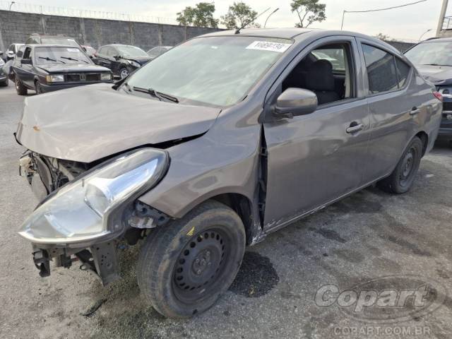 2019 NISSAN VERSA 