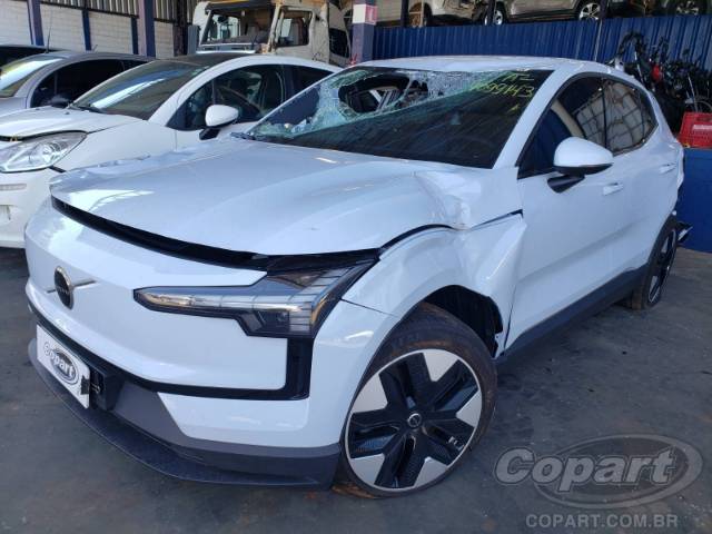 2024 VOLVO EX30 