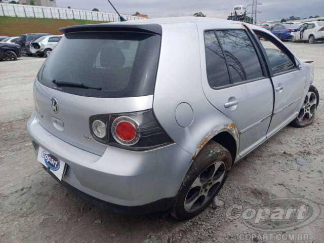 2010 VOLKSWAGEN GOLF 