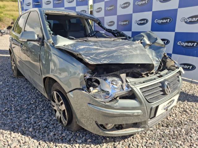 2011 VOLKSWAGEN POLO 