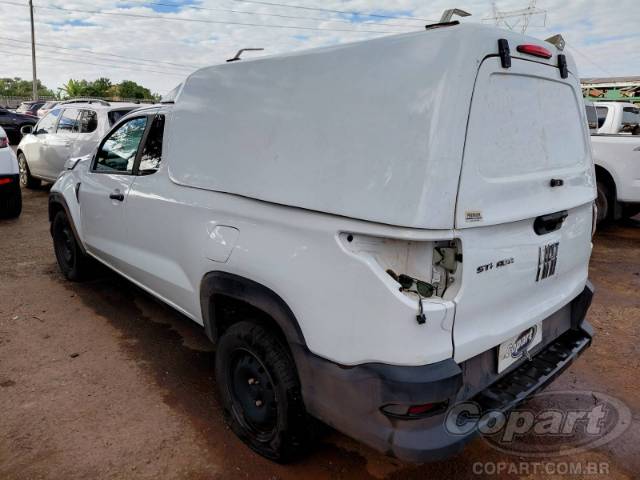 2025 FIAT STRADA 
