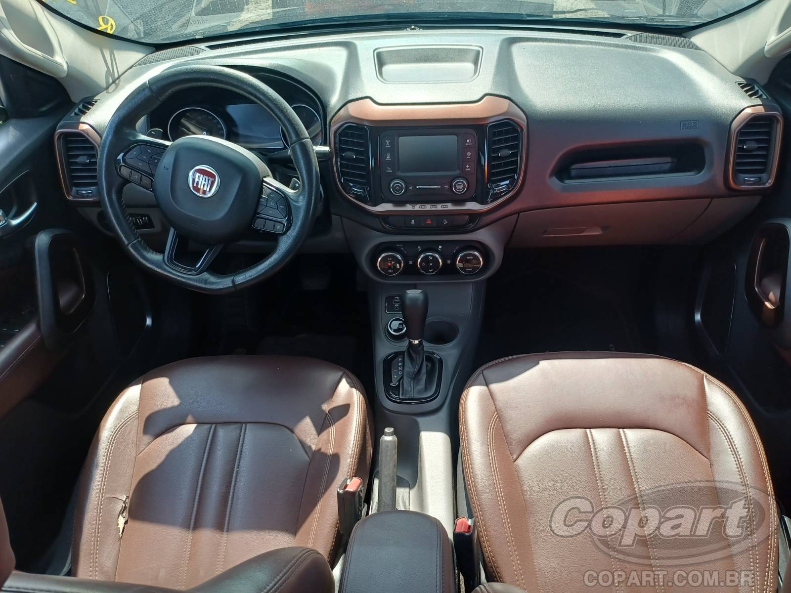 Foto 9 de 11: 2019 FIAT TORO