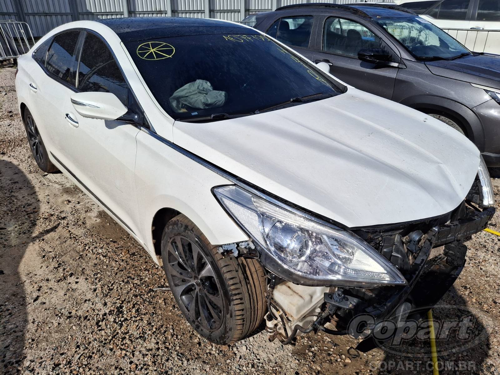 HYUNDAI AZERA 3.0 V6