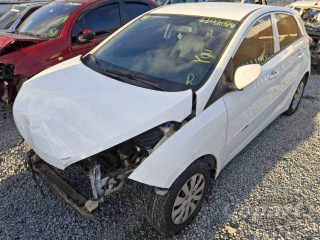 2015 HYUNDAI HB20 