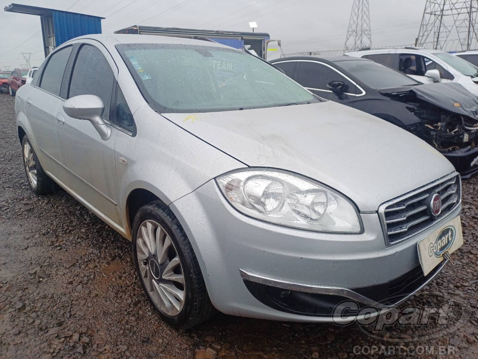 Veículo Fiat Linea FIAT LINEA ABSOLUTE DUALOGIC 1.8 16V E.TORQ 2015 2016 em leilão