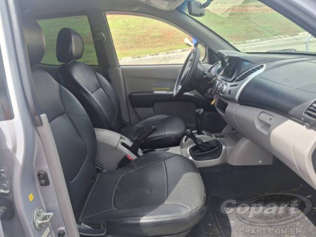 2012 MITSUBISHI L200 TRITON 