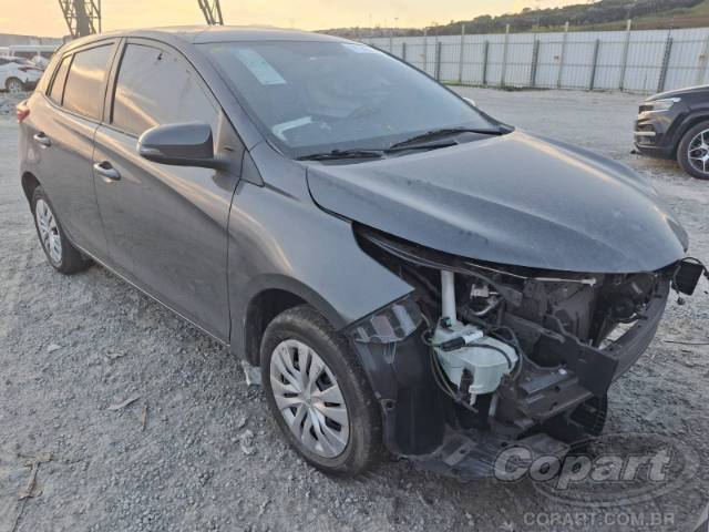 2024 TOYOTA YARIS 