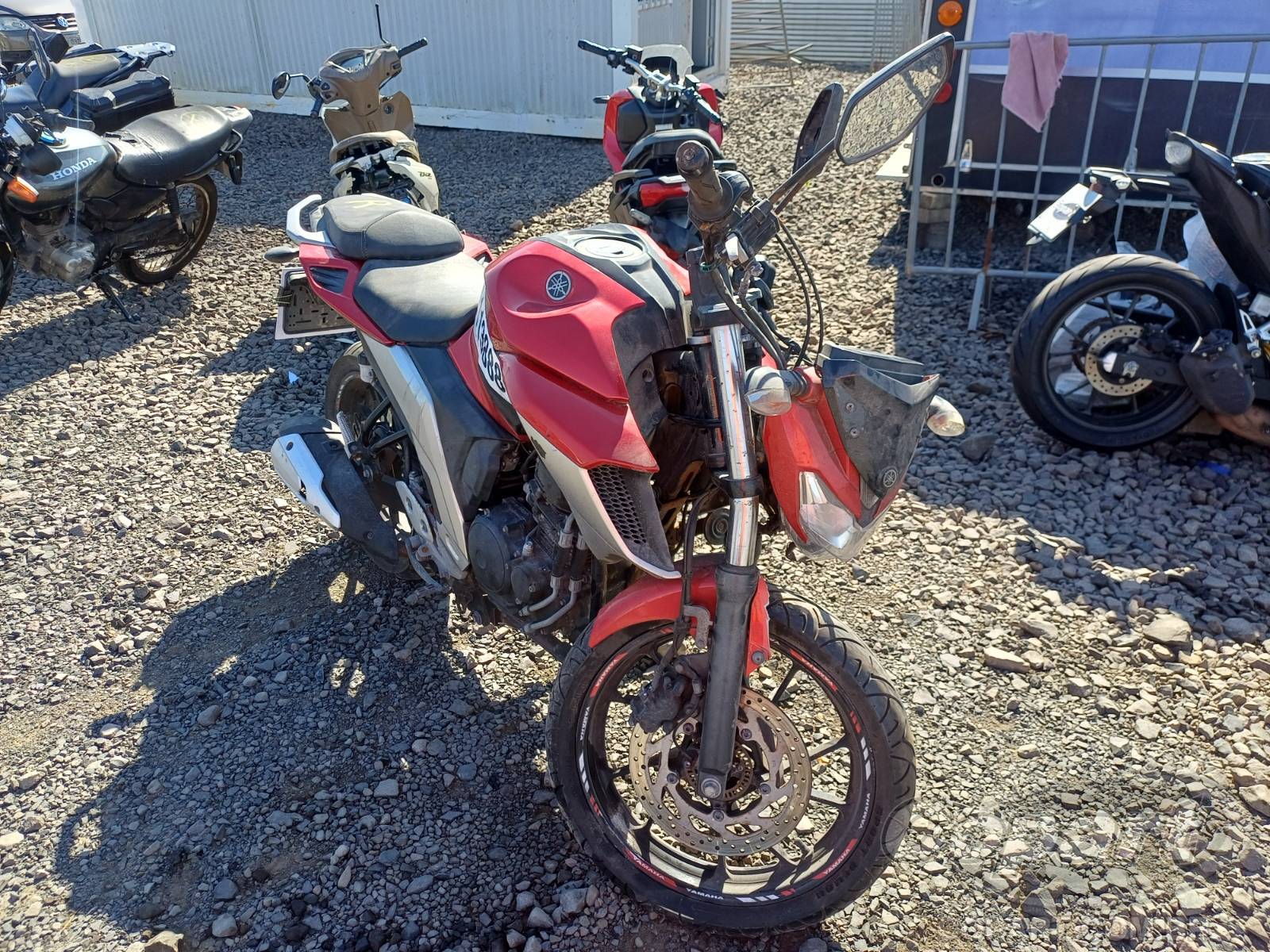 Yamaha FZ25 Fazer 2021